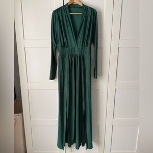 Elegant Green Maxi Dress